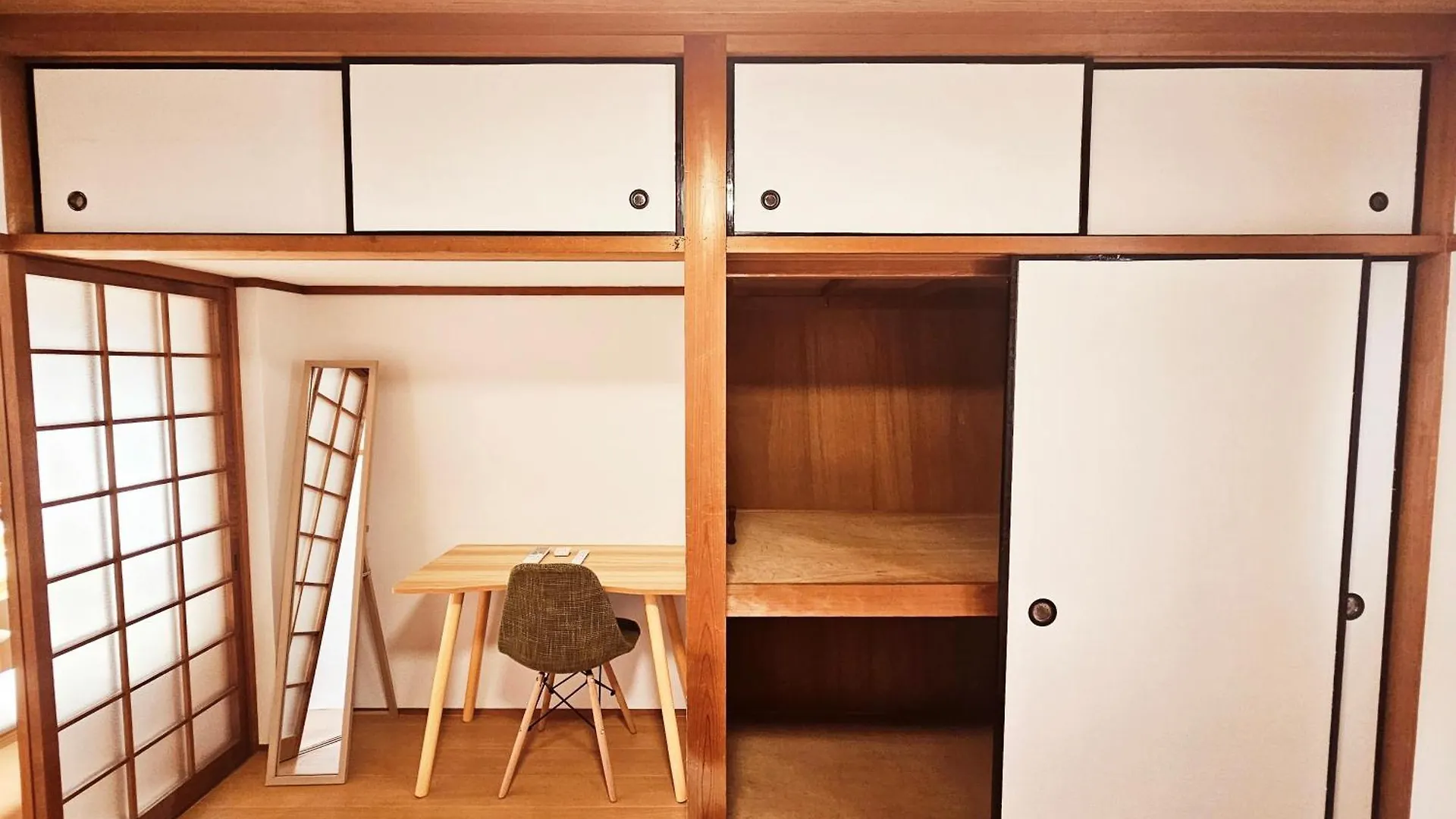 Xerob House Kan401 Osaka